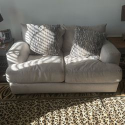 Love Seat Couch 