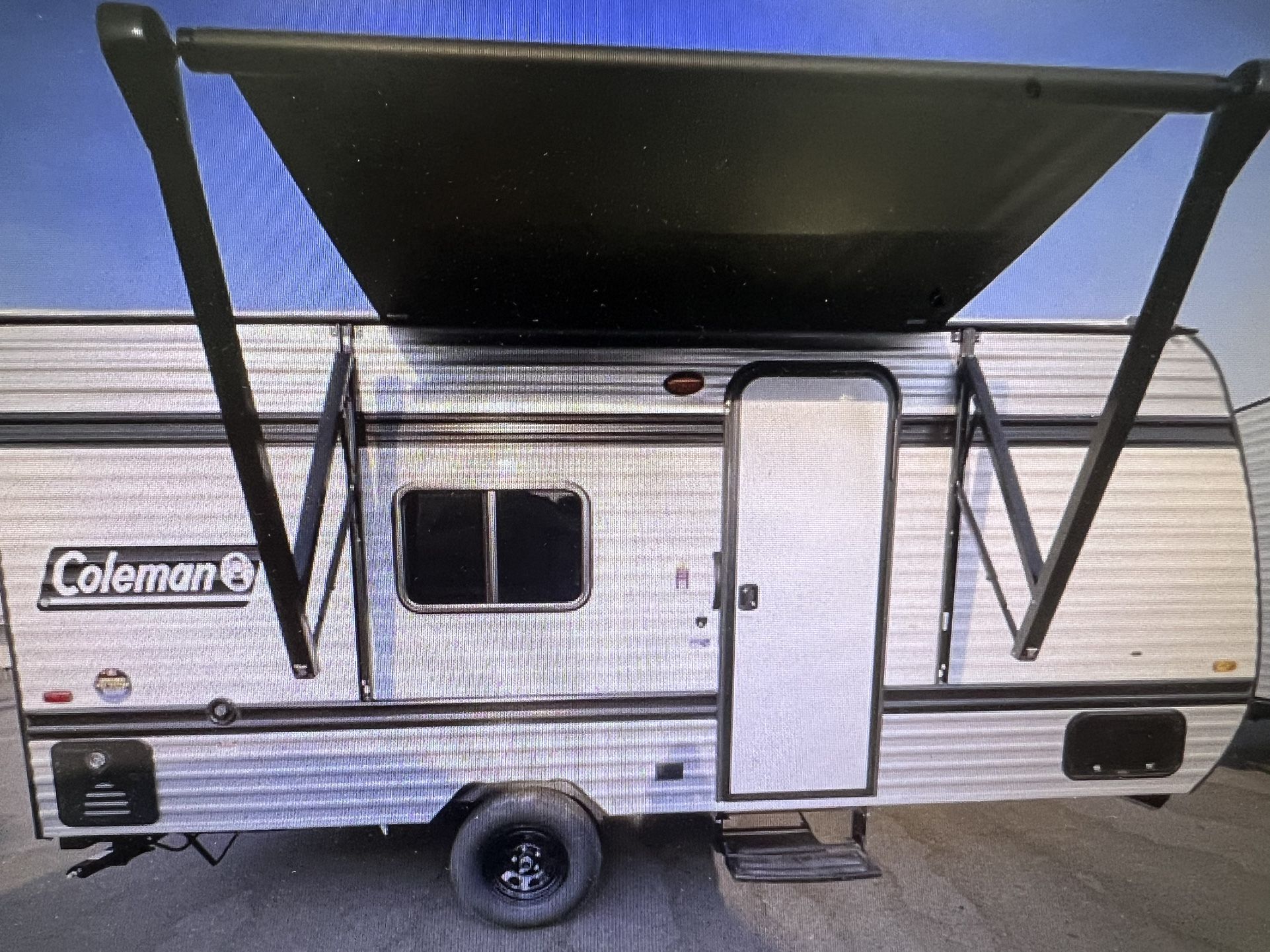 NEW 2025 COLEMAN 17R