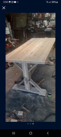 Custom Handmade Artisan Tables And Benches 