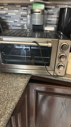Convention toaster oven broiler