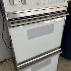 Whirlpool 27inch White Double Oven