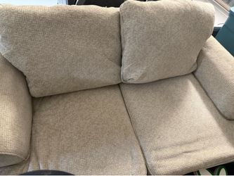 Love seat
