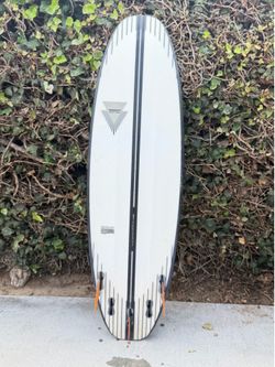 Tomo Revo 5’7 - 31.4L