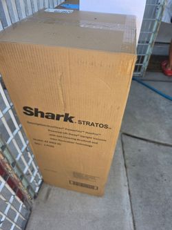 Shark AZ3002 Stratos Upright Vacuum DuoClean PowerFins HairPro HEPA