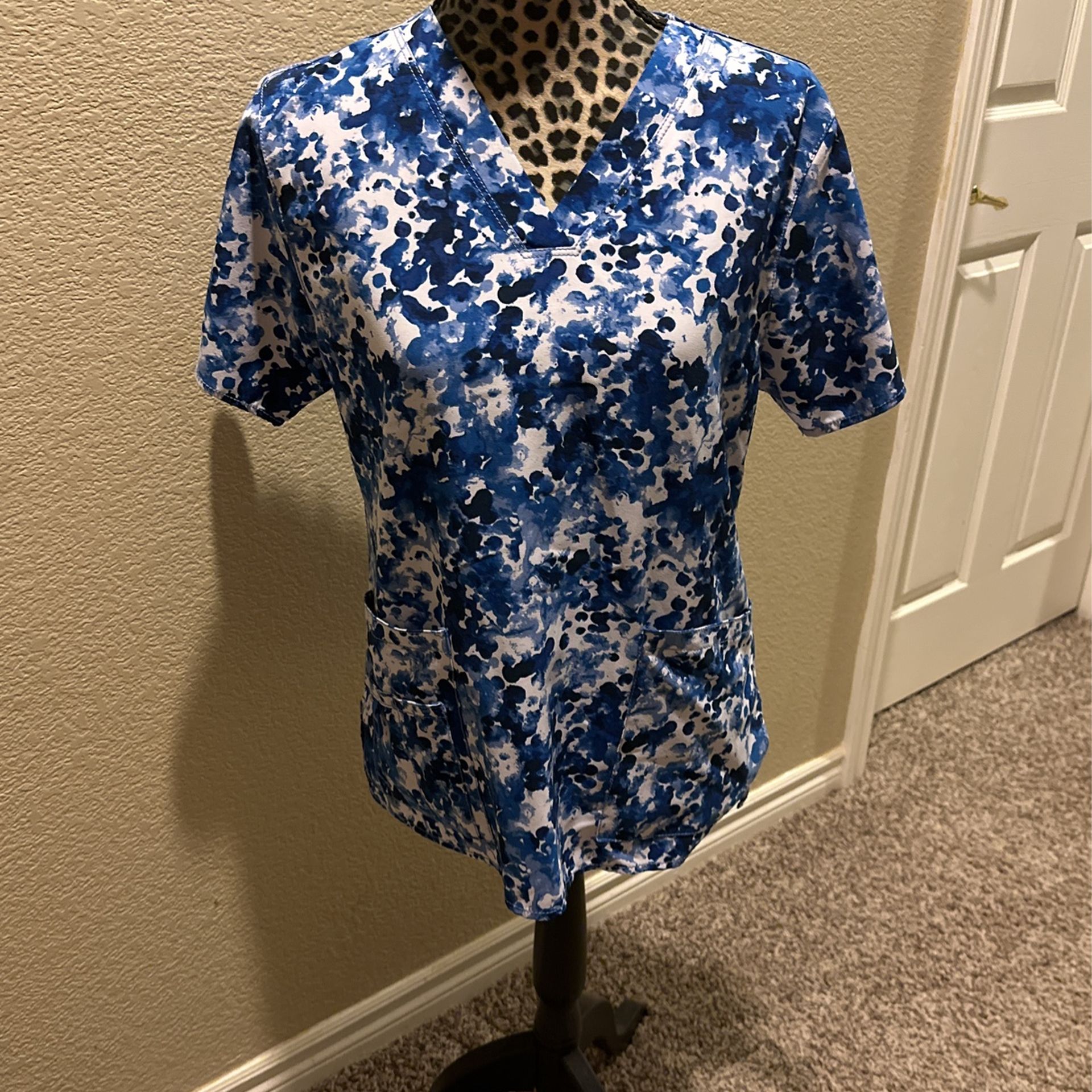 Scrub Top, Size M, Carharrt, $5