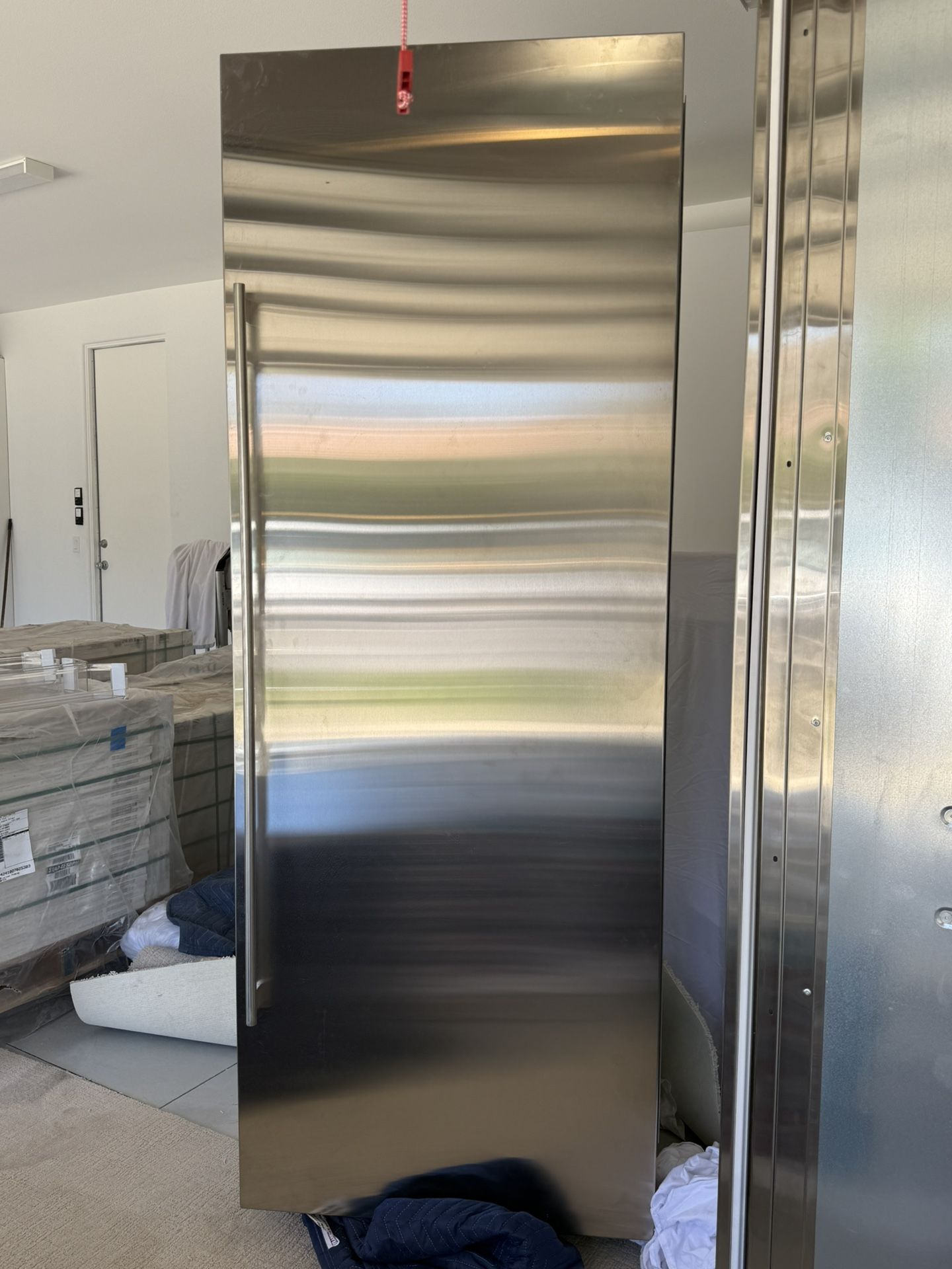 Subzero Column Refrigerator and Freezer 30”