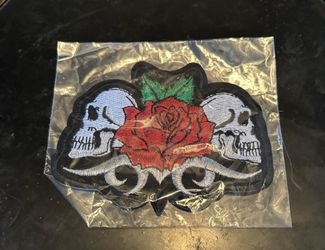 Pristine Skulls & Rose Embroidered Patch