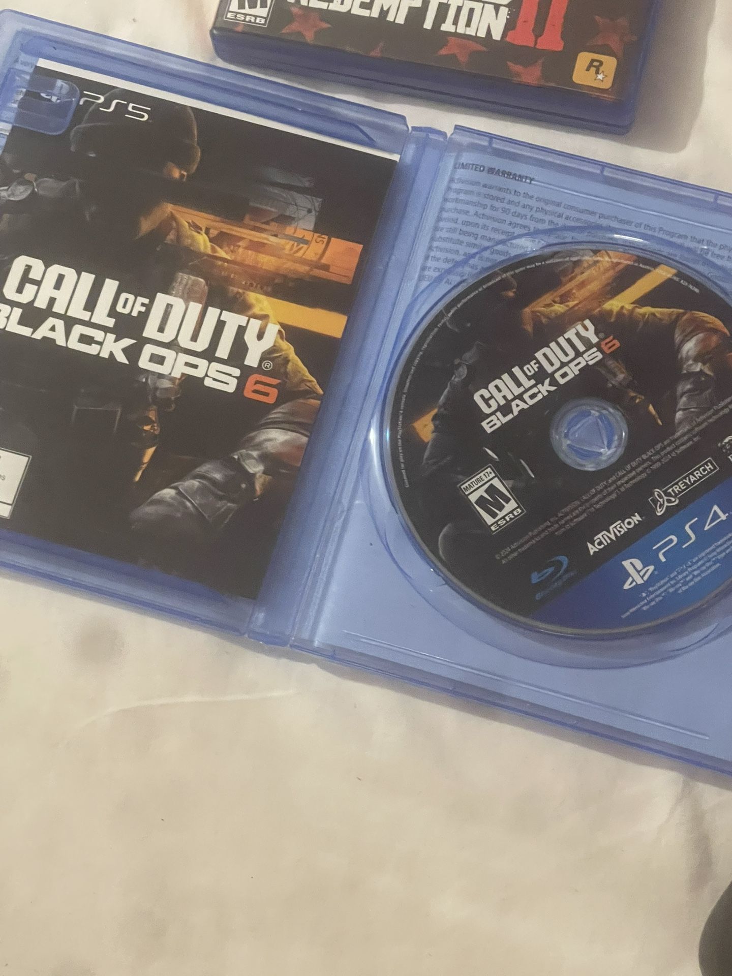 Playstation 4 Games And Modded PS4 Controller
