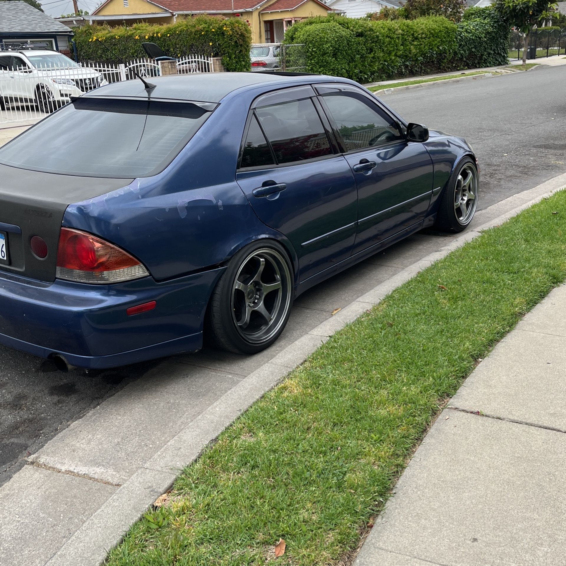 2003 Lexus IS