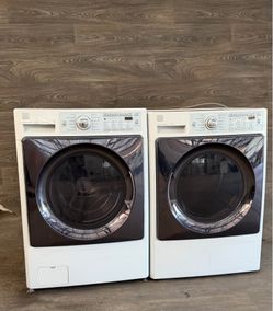Kenmore washer and gas dryer laundry set