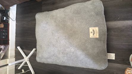 Dog bed