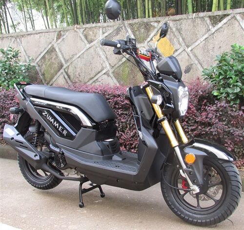 Zummer moped 2024