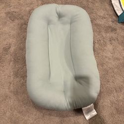 Snuggle Me Organic Baby Lounger