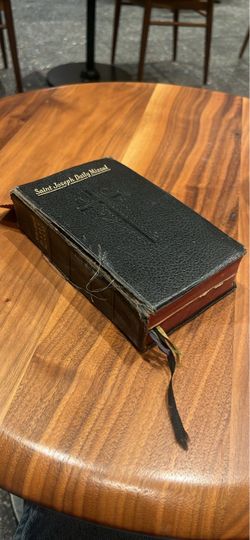 Saint Joseph Daily Missal Black Leather Book