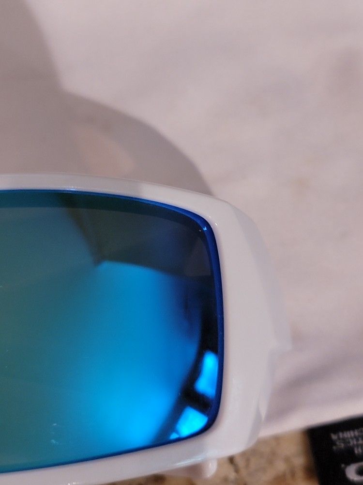 Oakley Gascan White Polorized