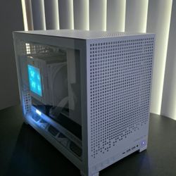 Gaming PC 9900X 5070 Ti 32 Gb Ram 4tb 
