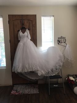 Wedding dress