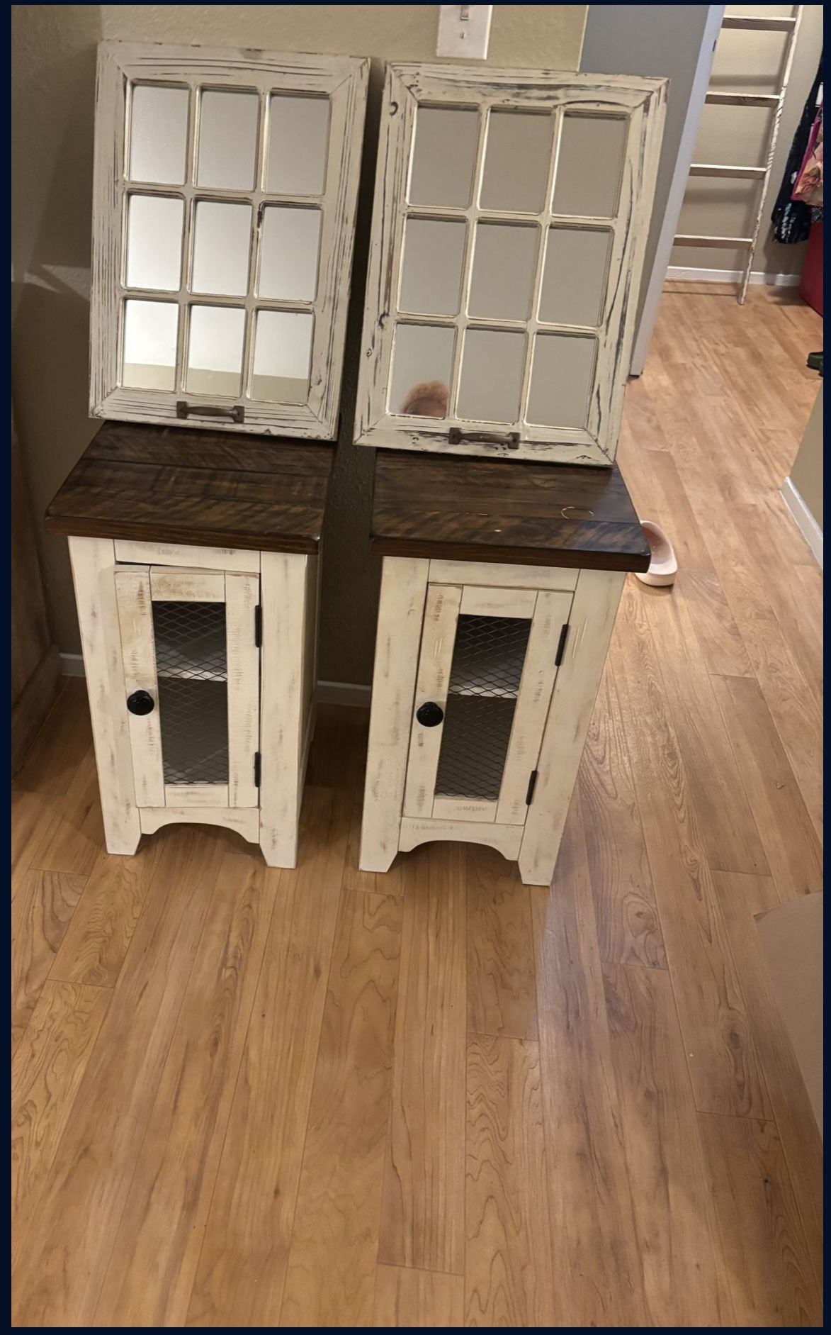 End Tables With Matching Wall Mirrors