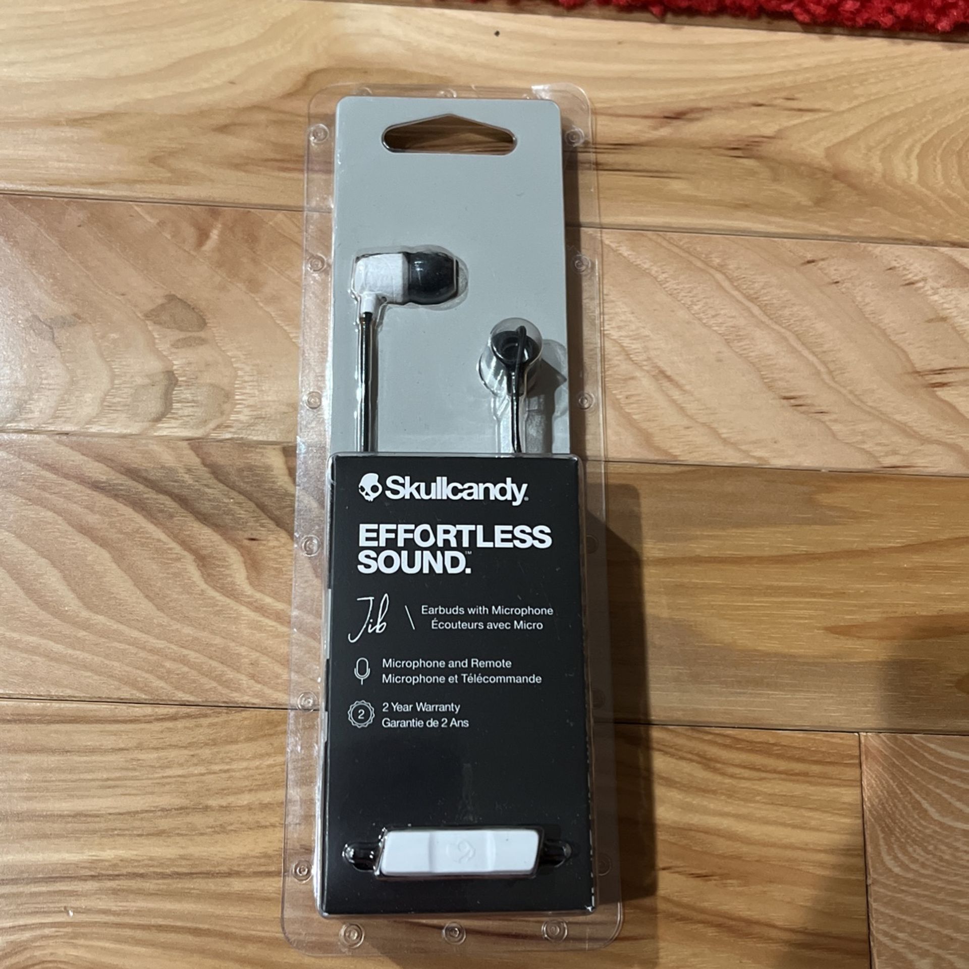 Skullcandy Earbuds with Microphone 