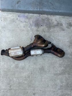 98-2005 gs300/is300 Exhaust manifold