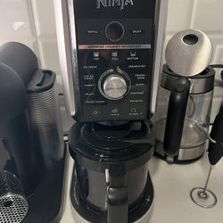 Ninja Creami (Hardly Touched)