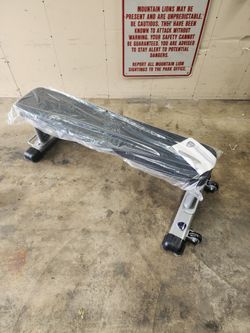Tuff-Stuff Evolution Flat Bench (CFB-305)