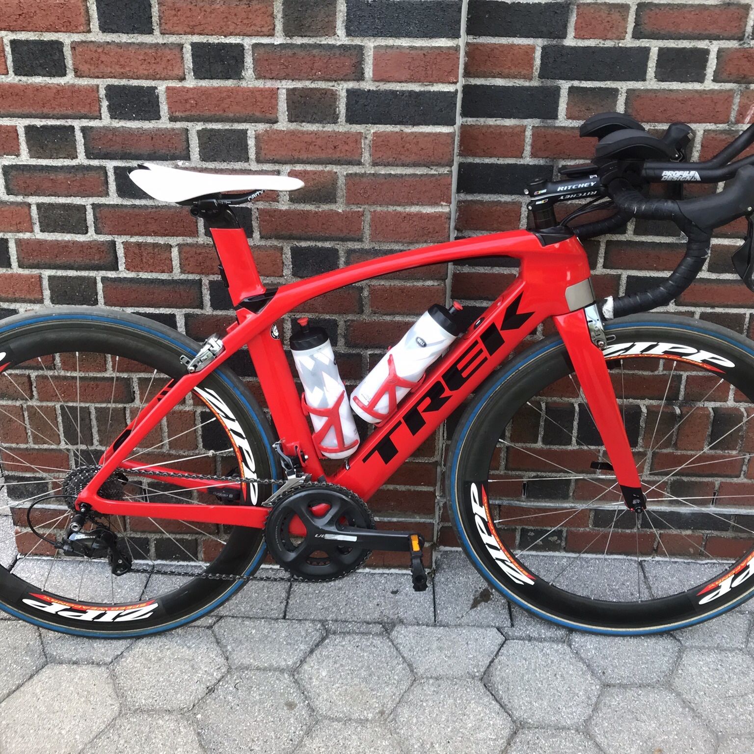 ce987313082e452ea86f34459aaddb