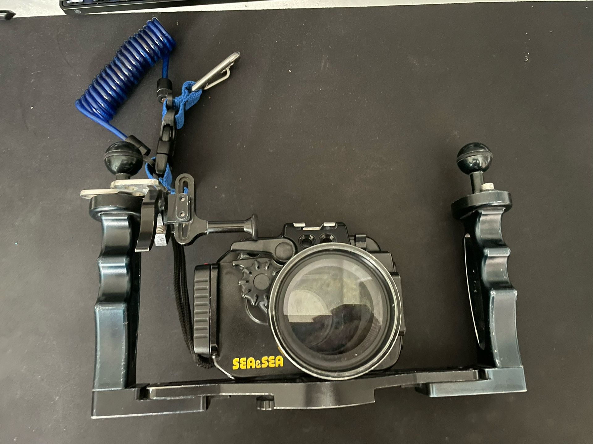 Sea & Sea MDX-RX100III Underwater Housing for Sony Cyber-Shot RX100 III, IV, or V