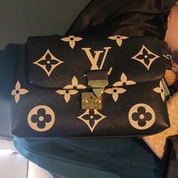 Girl Handbag And Wallet 