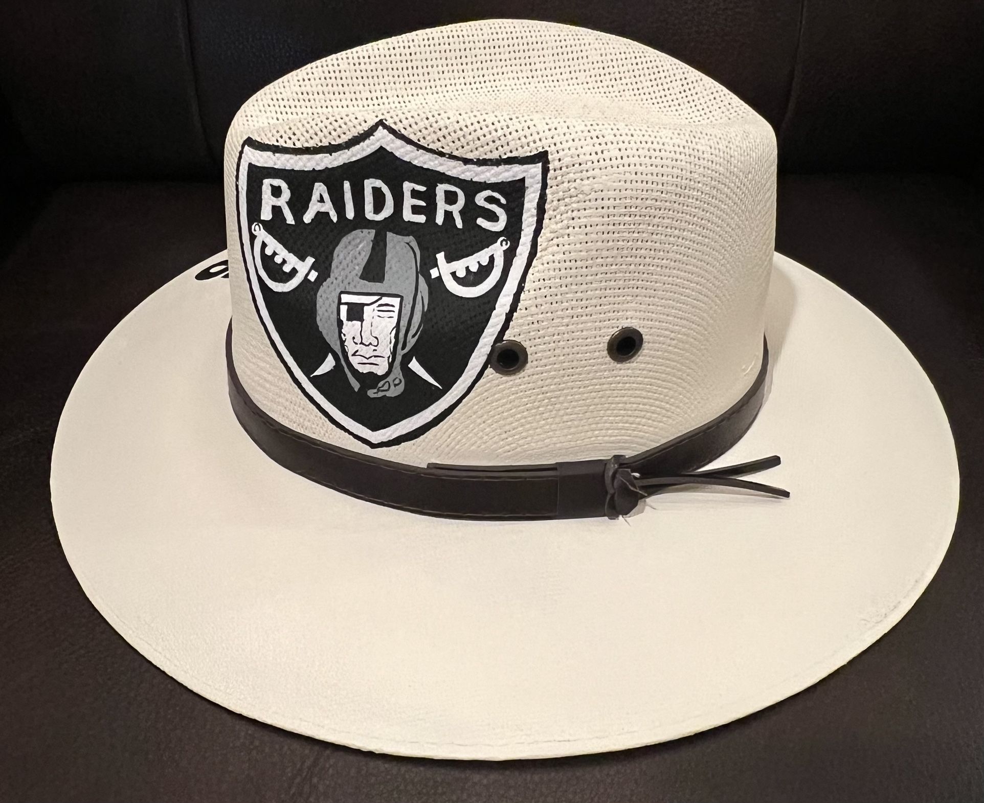 LV Raiders Hat for Sale in Riverside, CA - OfferUp