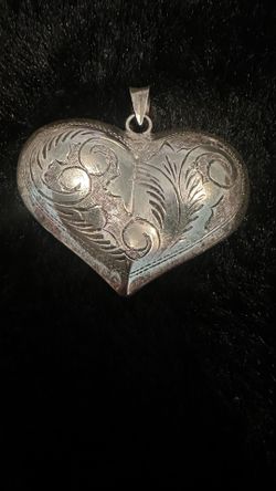 Vintage Sterling Silver Puffy Heart Pendant