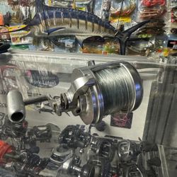 Salt Water Fishing Reel. Accurate Boss 665 H Twin Drag. 