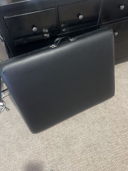Massage table
