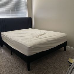 Queen platform bedframe VELVET