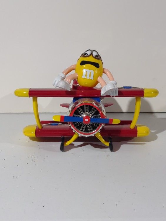 M&M AIRPLANE CANDY DISPENSR
