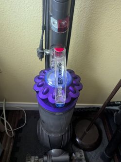Dyson DC 65