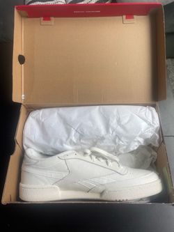 Reebok club c revenge men’s size 12