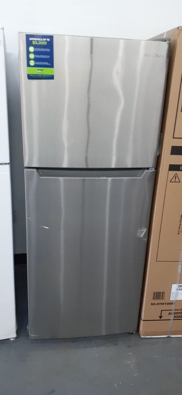 Refrigerator Stainless Steel Top and Bottom Insignia 10 cu ft for Sale