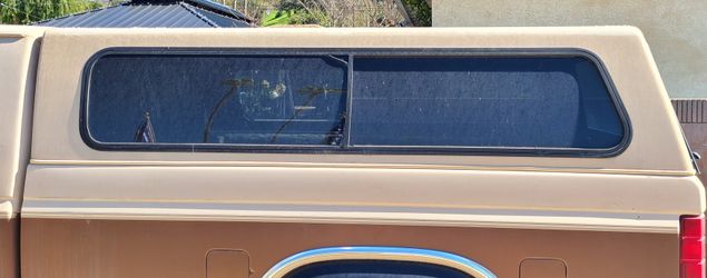Ford 8ft Camper Shell