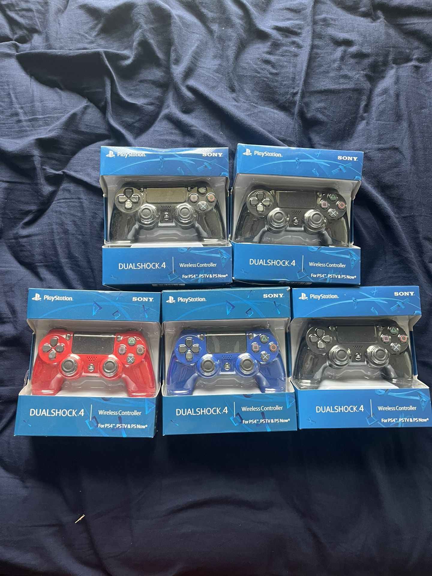 (send offers) Ps4 Controllers In Box