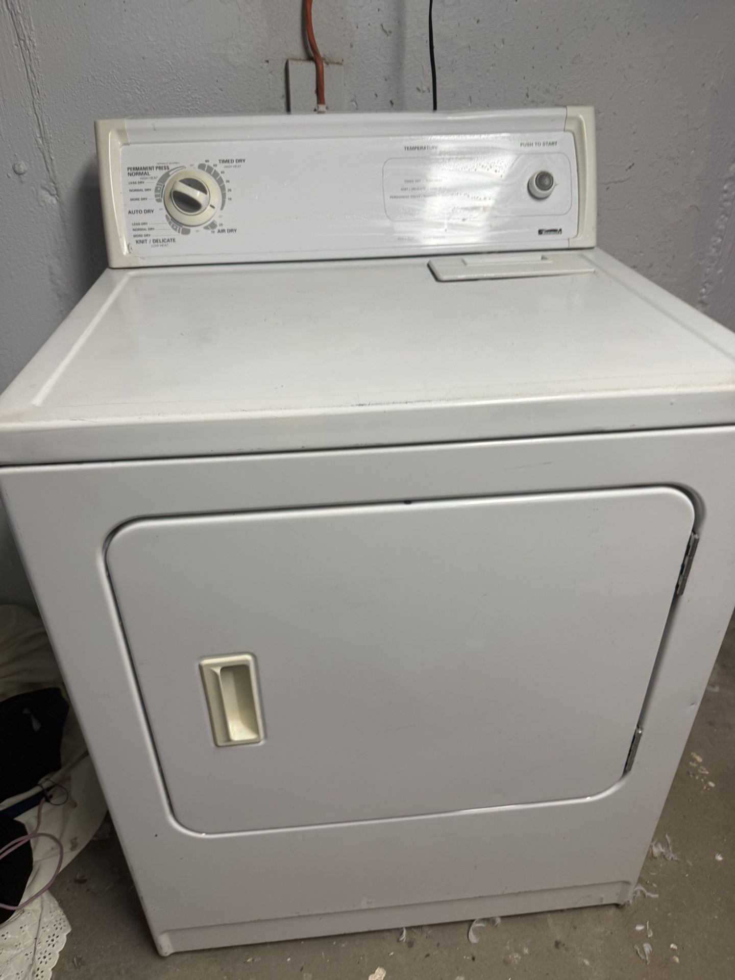 Electric Kenmore Clothes Dryer