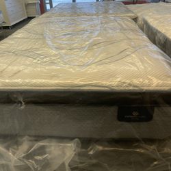 Full Pillow Top Mattress