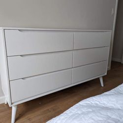 New White Mid Century Modern Dresser! Free Delivery 🚚! Financing Available! 