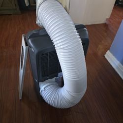 Hisense 6,500 Btu smart portable air conditioner