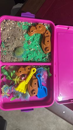 Kids Kinetic Sand Play Set with Accessories