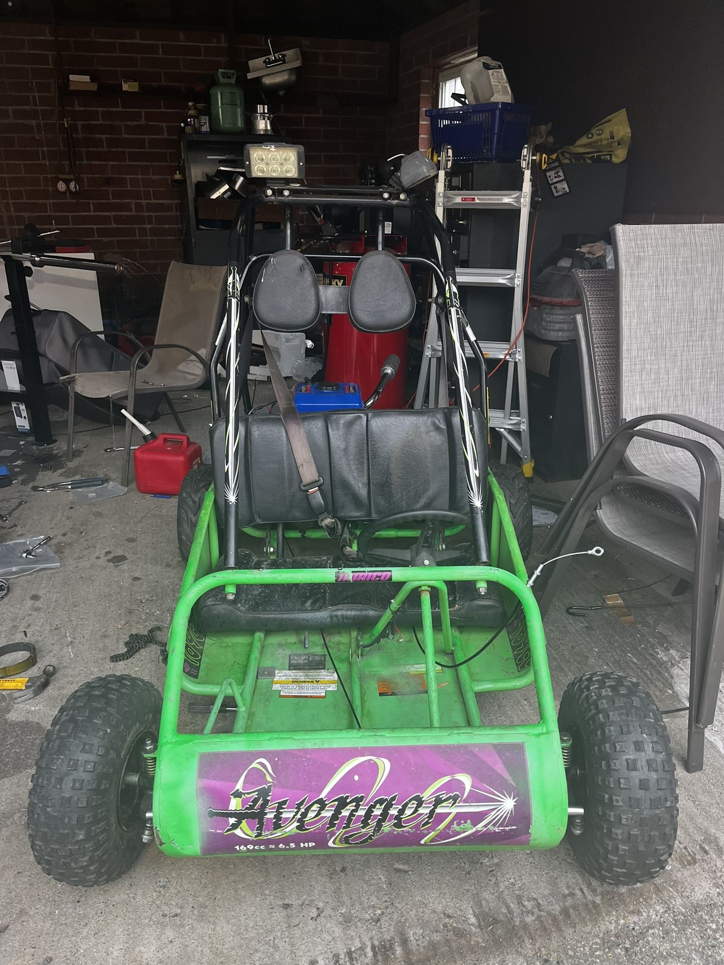 Manco Avenger 212 Go Kart