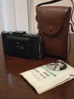 Kodak Vigilant Six-20 folding camera