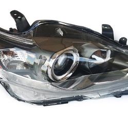 Lexus ct 200h Used Oem Headlights From a 2016