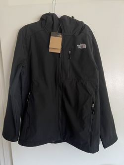 The North Face Hoodie (Black)- L