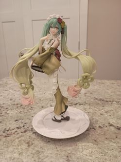 Hatsune Miku Anime Figure